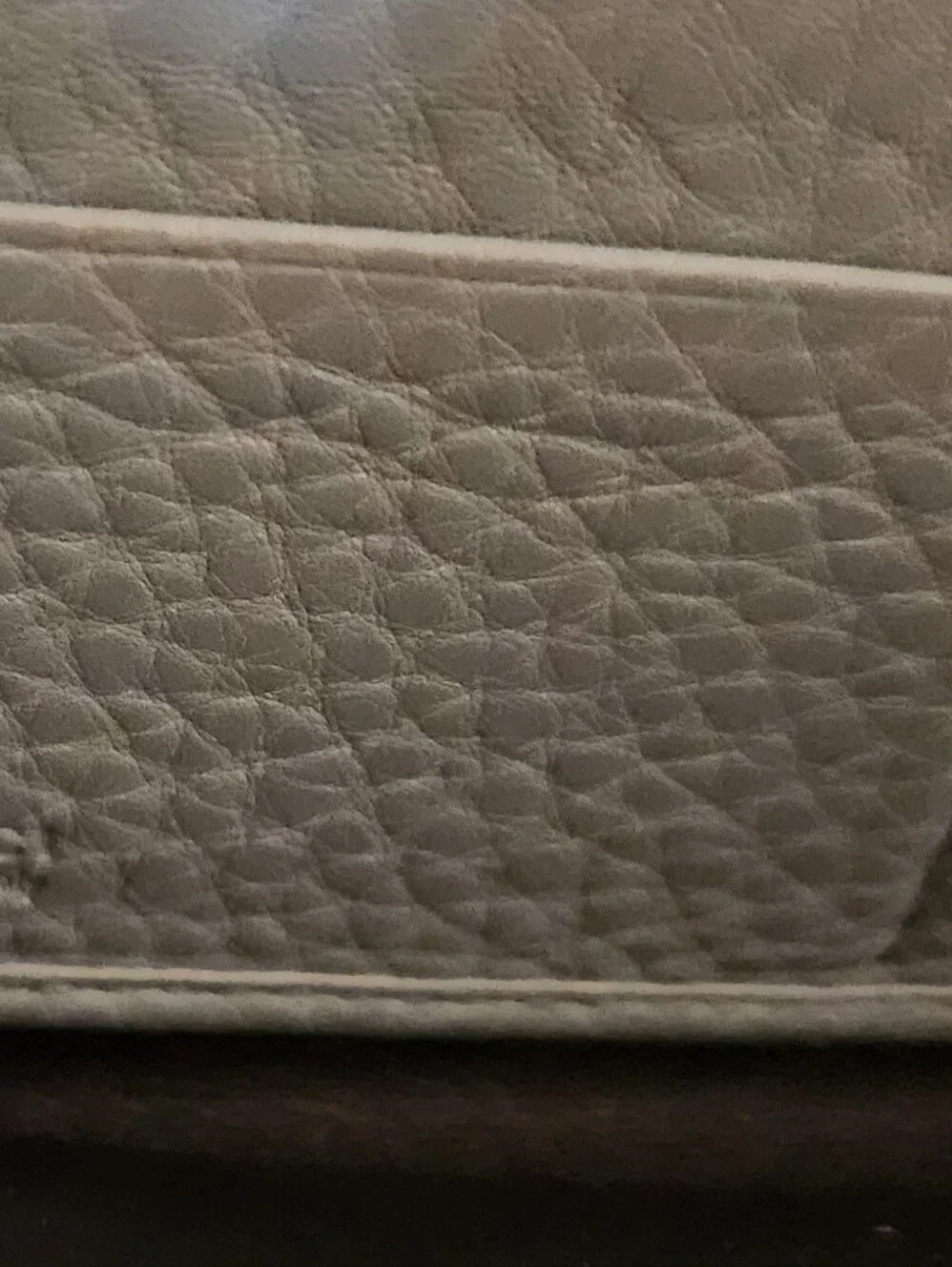 Gucci Soho Interlocking GG Black Leather Zippered Wallet - Picture 5 of 8